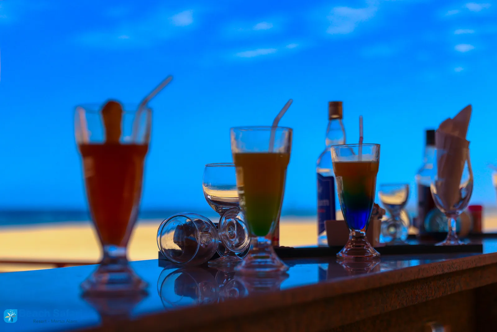 Cocktails served at the beach bar
